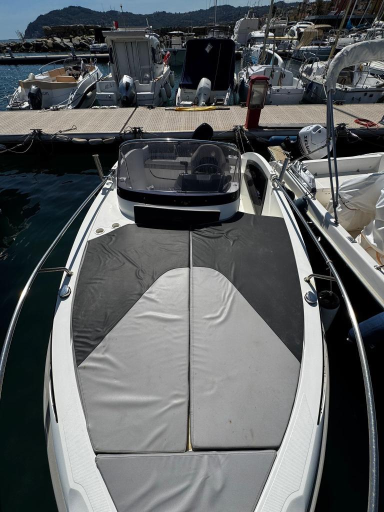 Manara 555 foto 4