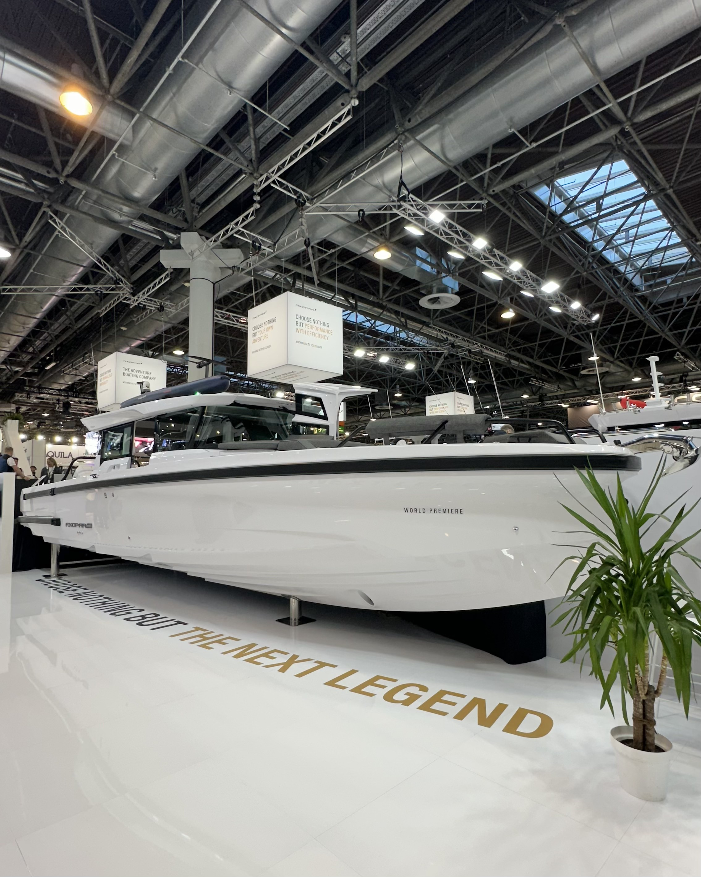 Axopar 38 Cross Cabin