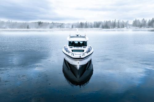 Axopar 38 Cross Cabin