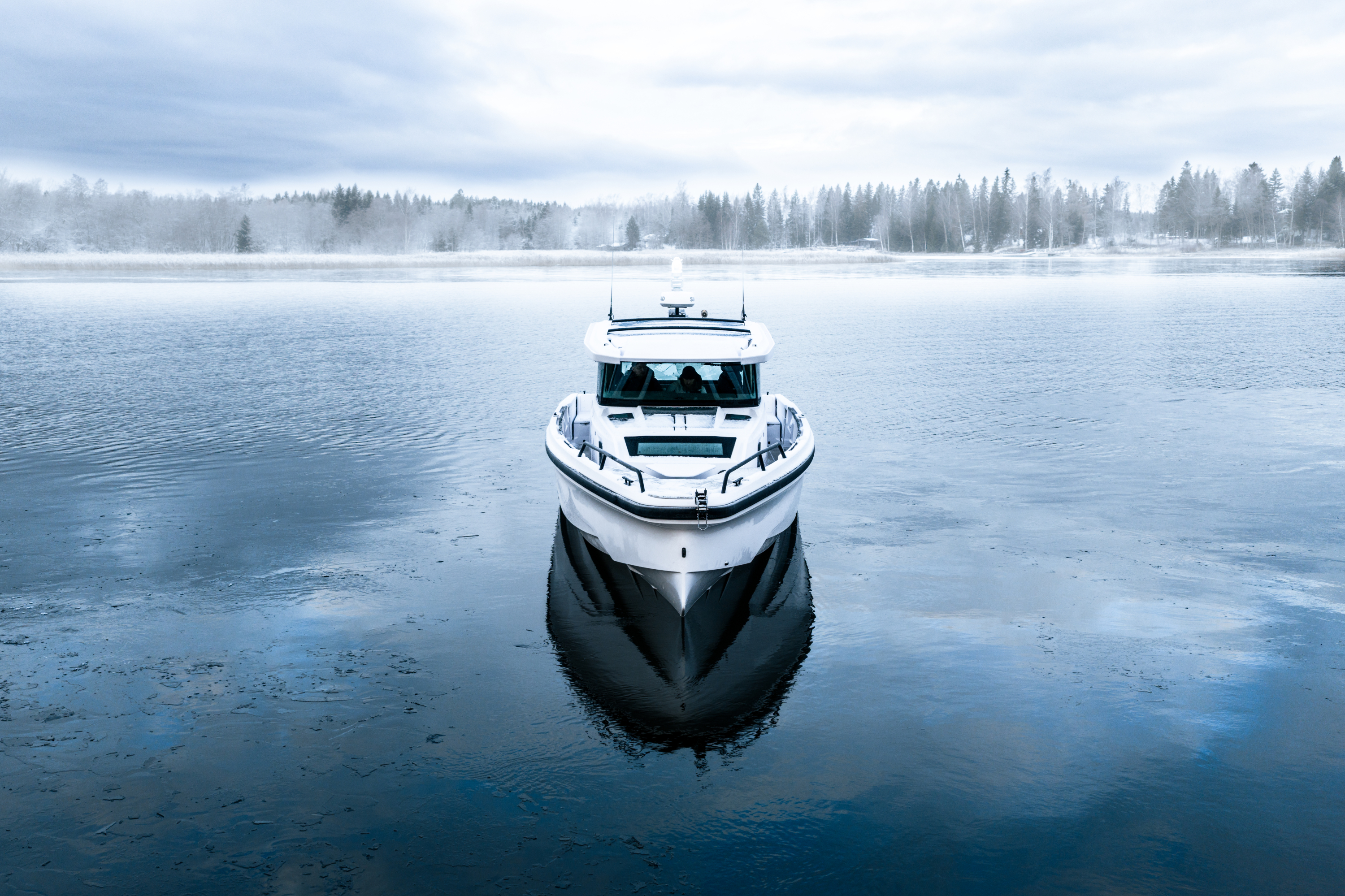 Axopar 38 Cross Cabin