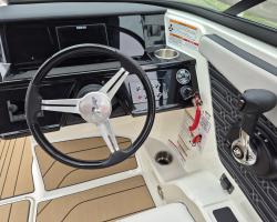 Sea Ray SPX 190 Europe Vorschaubild 7