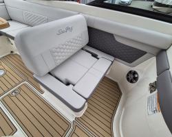 Sea Ray SDX 270 Europe Vorschaubild 8