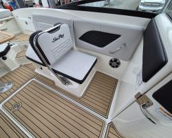 Sea Ray SPX 230 Europe Vorschaubild 7