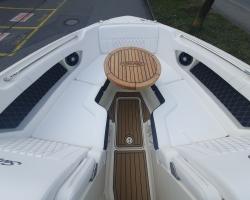 Sea Ray SLX 250 Europe Vorschaubild 3