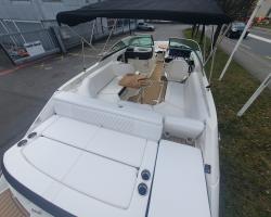 Sea Ray SLX 250 Europe Vorschaubild 17