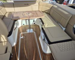 Sea Ray SLX 250 Europe Vorschaubild 9