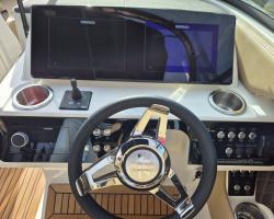 Sea Ray SLX 250 Europe Vorschaubild 5