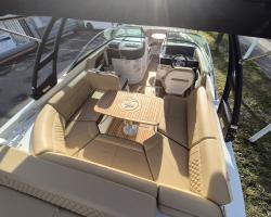 Sea Ray SLX 250 Europe Vorschaubild 11