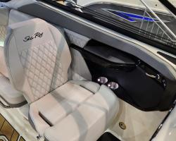 Sea Ray SLX 260 US Vorschaubild 5