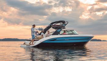 Sea Ray SDX 250 Surf Europe
