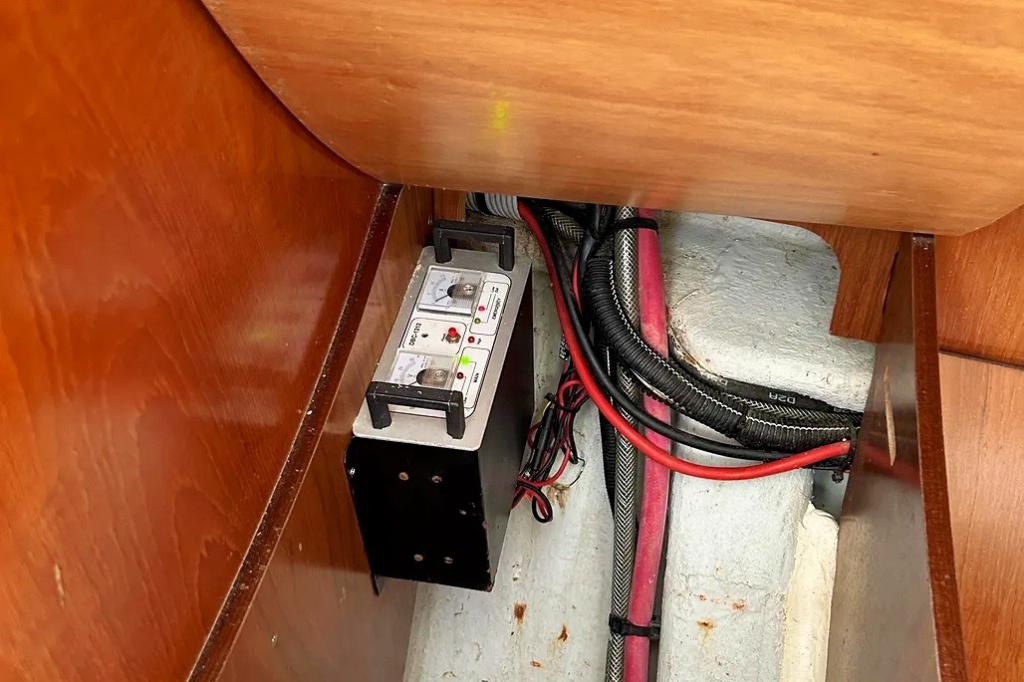 Sun Odyssey 35 - Image 13