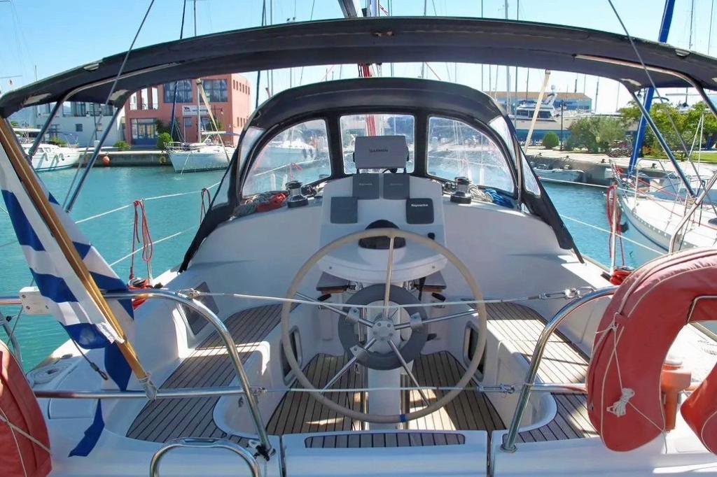 Sun Odyssey 35 - Image 34