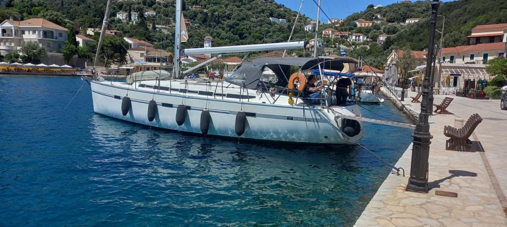 Bavaria Cruiser 45 - Image 1