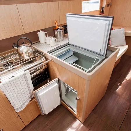 Beneteau Oceanis 41.1 - Image 8