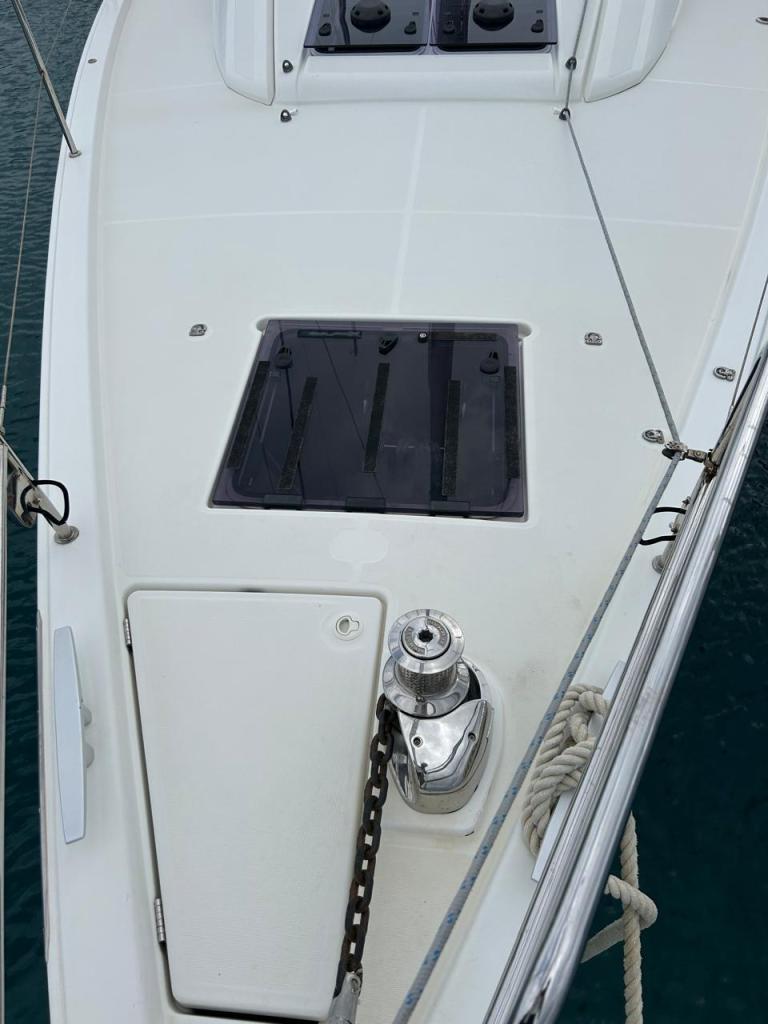 Jeanneau 51 - Image 4