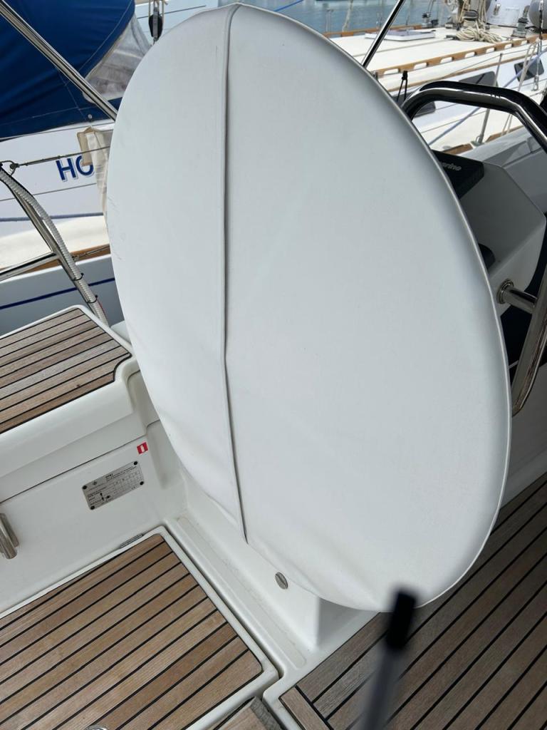 Jeanneau 51 - Image 16