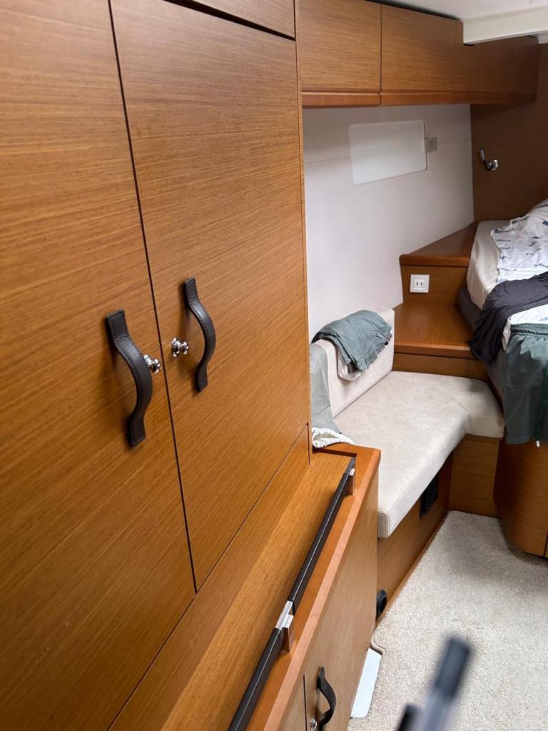 Jeanneau 51 - Image 24