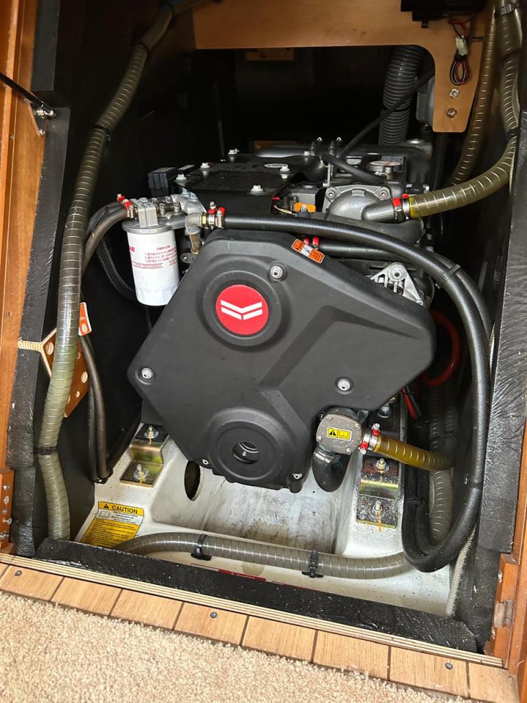 Jeanneau 51 - Image 31