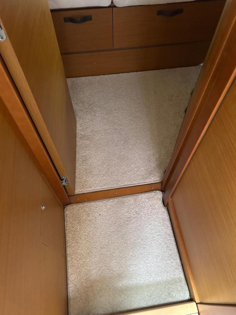 Jeanneau 51 - Image 41