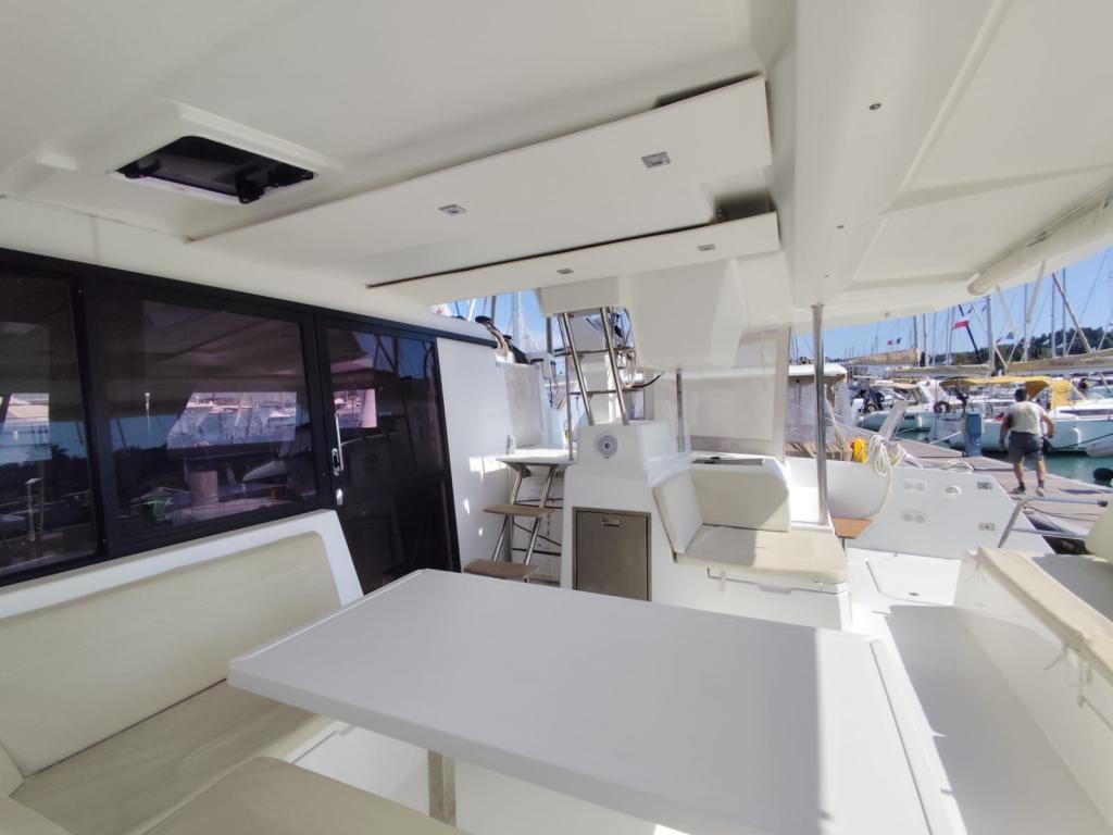 Fountaine Pajot Astrea 42 - Image 4