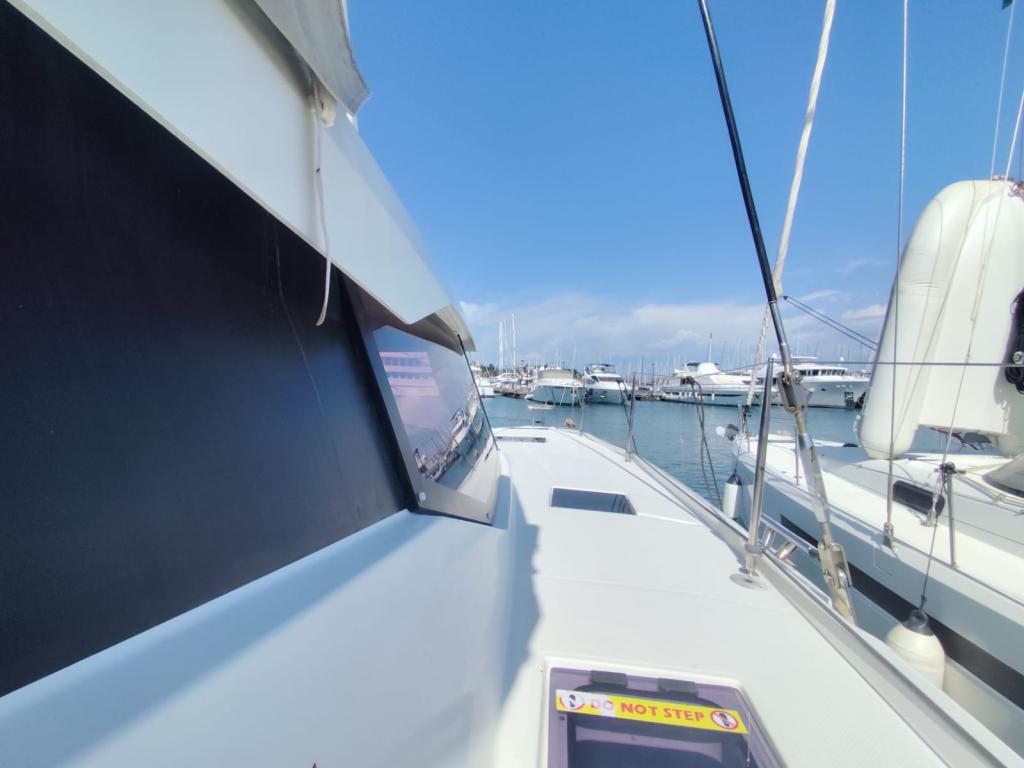 Fountaine Pajot Astrea 42 - Image 8