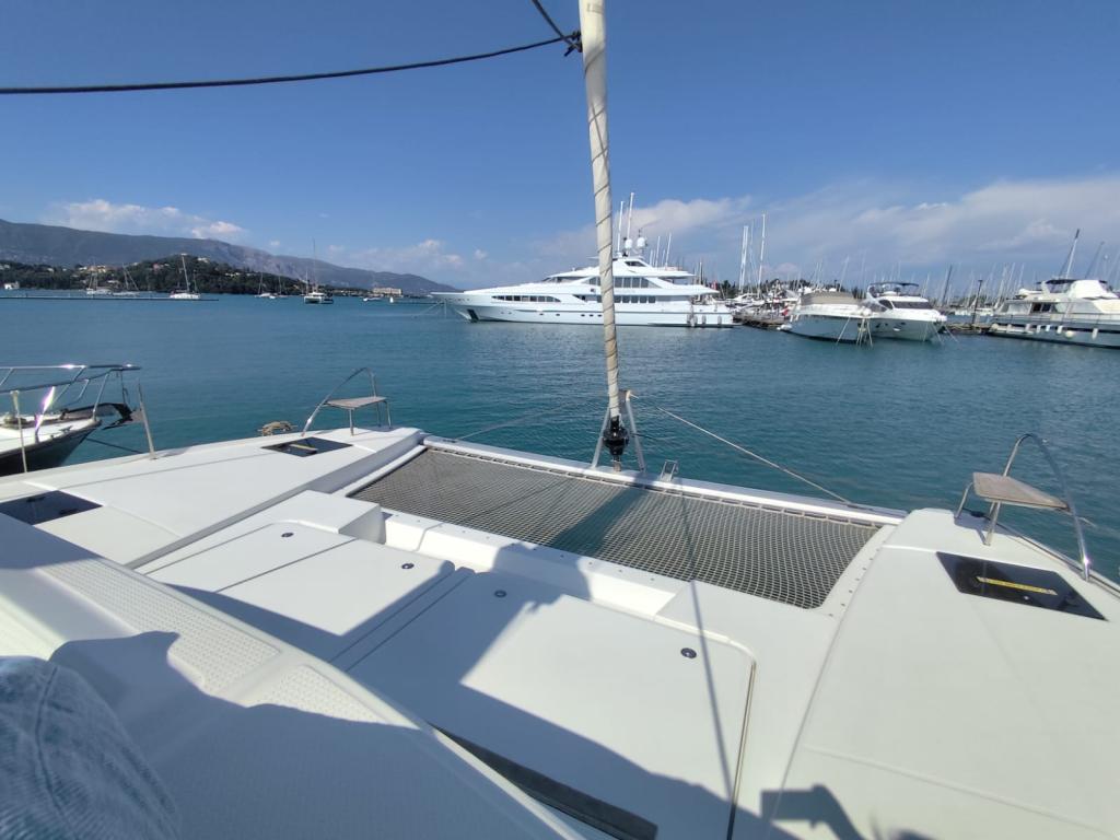 Fountaine Pajot Astrea 42 - Image 11