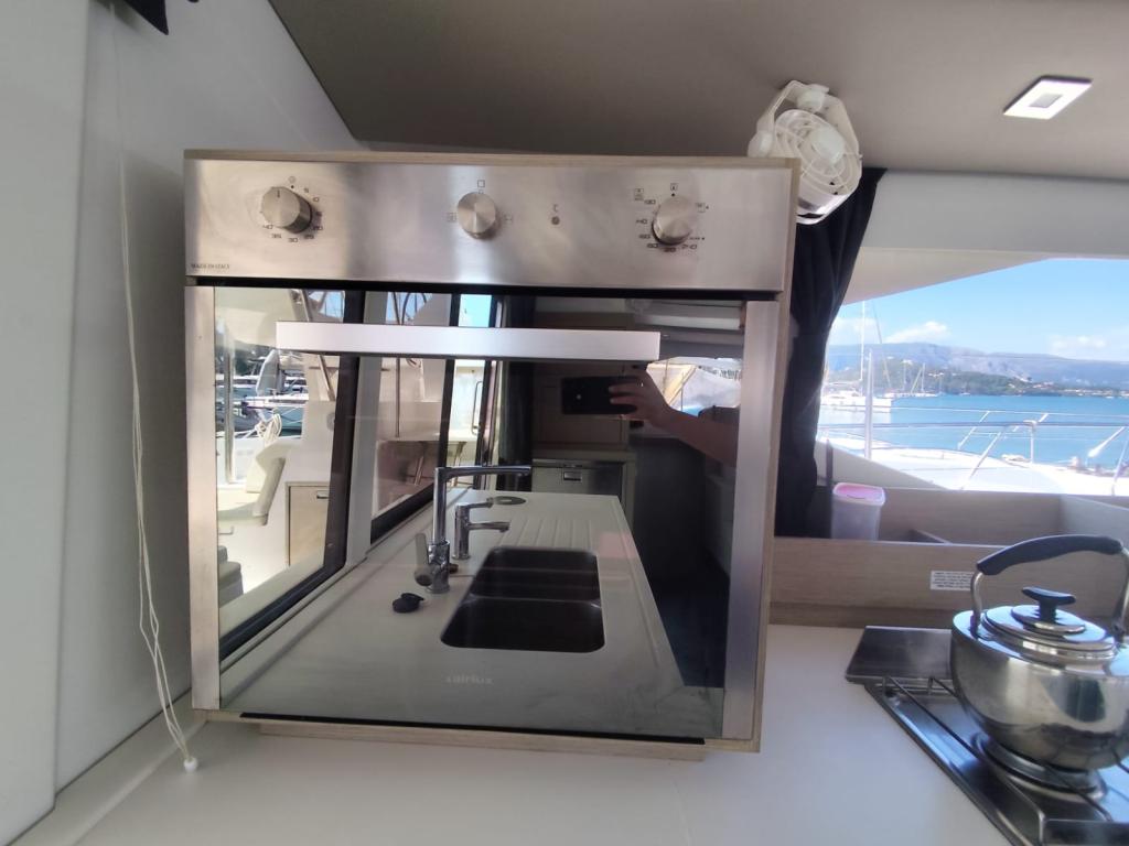 Fountaine Pajot Astrea 42 - Image 24