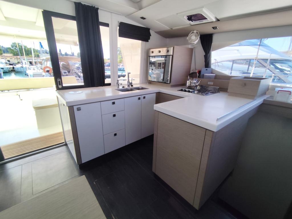 Fountaine Pajot Astrea 42 - Image 17