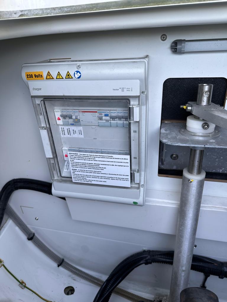 Fountaine Pajot Astrea 42 - Image 31