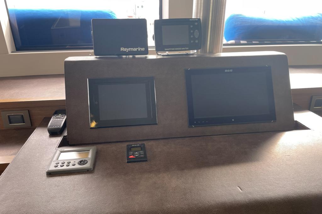 Lagoon 620 - Image 19