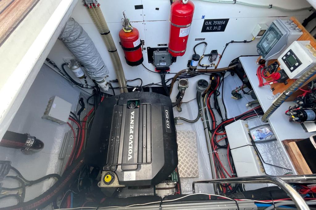 Lagoon 620 - Image 22