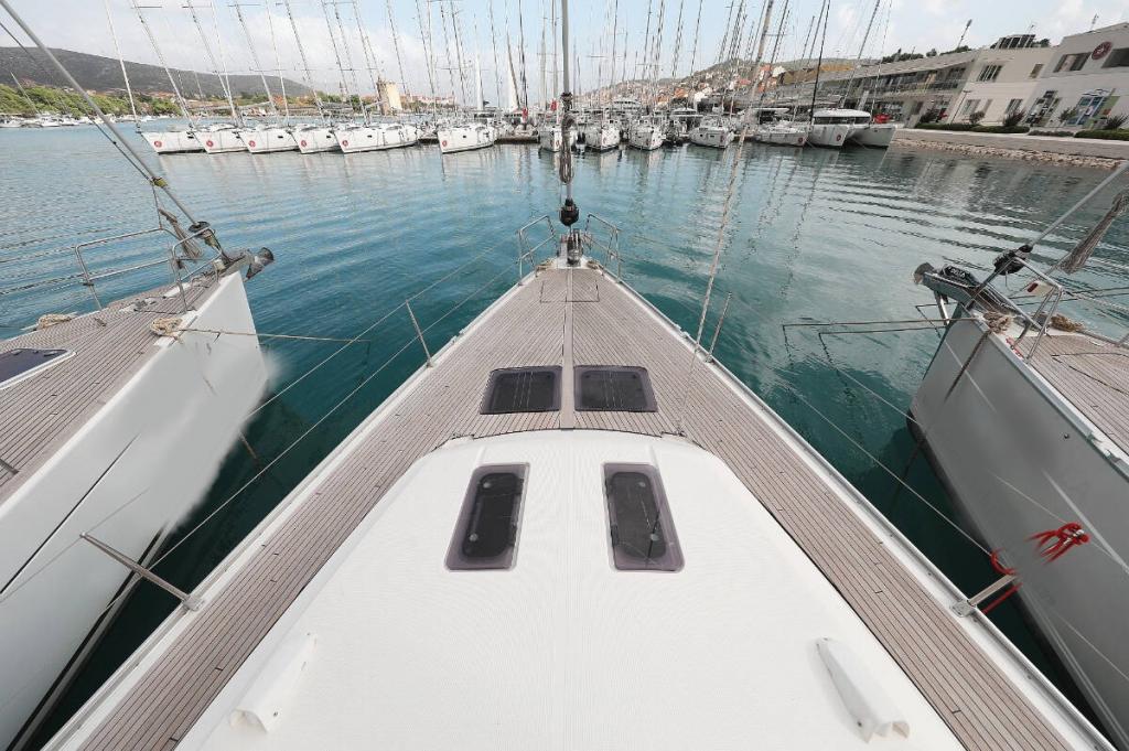 Bavaria Cruiser 51 - Image 6