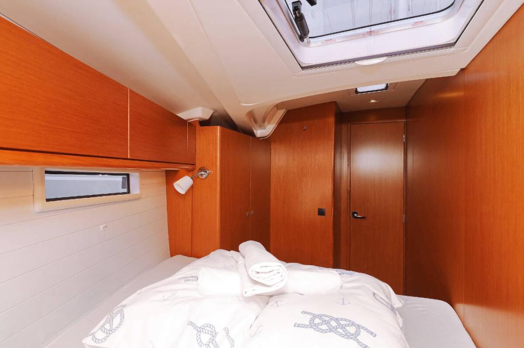 Bavaria Cruiser 51 - Image 32