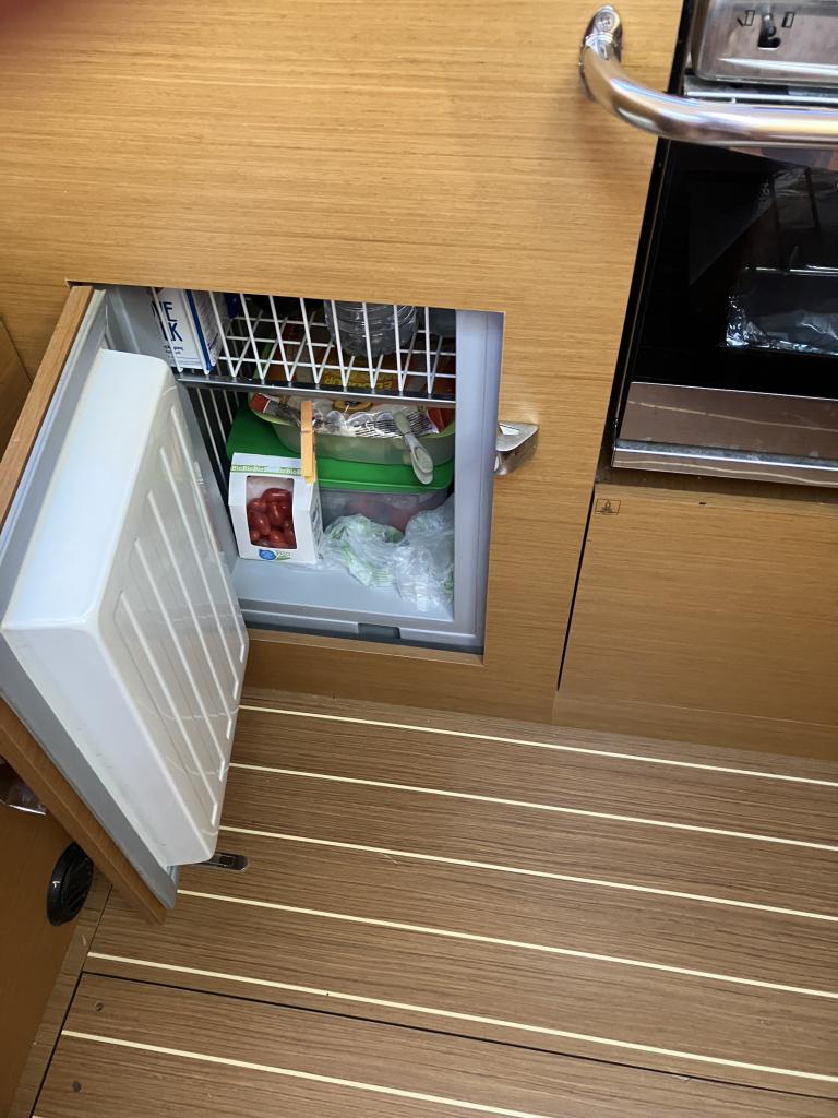 Jeanneau Sun Odyssey 409 - Image 13