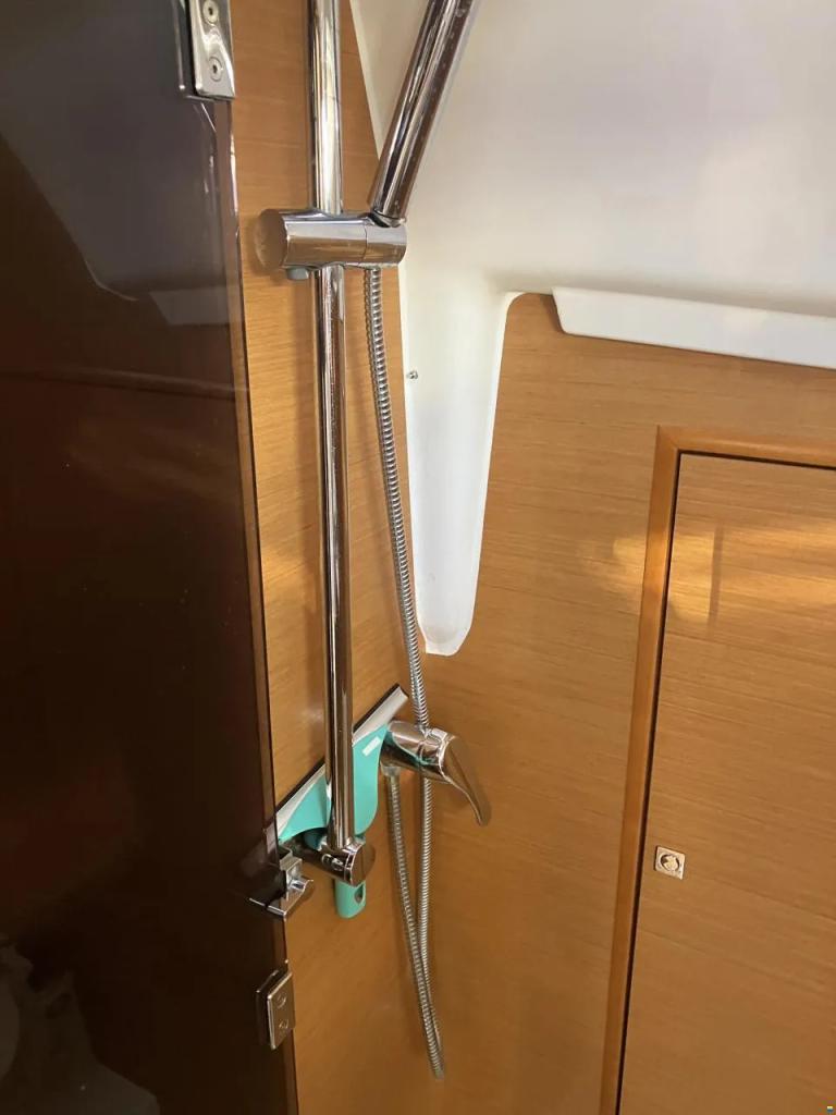 Jeanneau Sun Odyssey 409 - Image 17