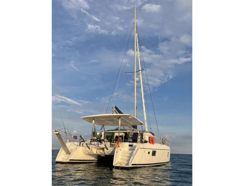 Lagoon 420 - Image 3