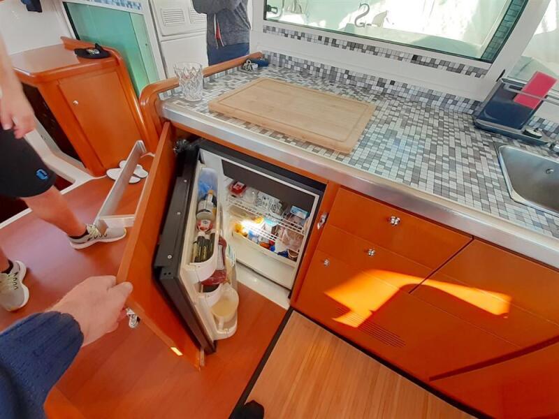 Lagoon 420 - Image 23