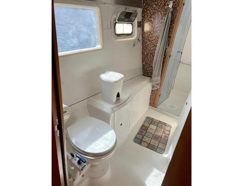 Lagoon 420 - Image 31