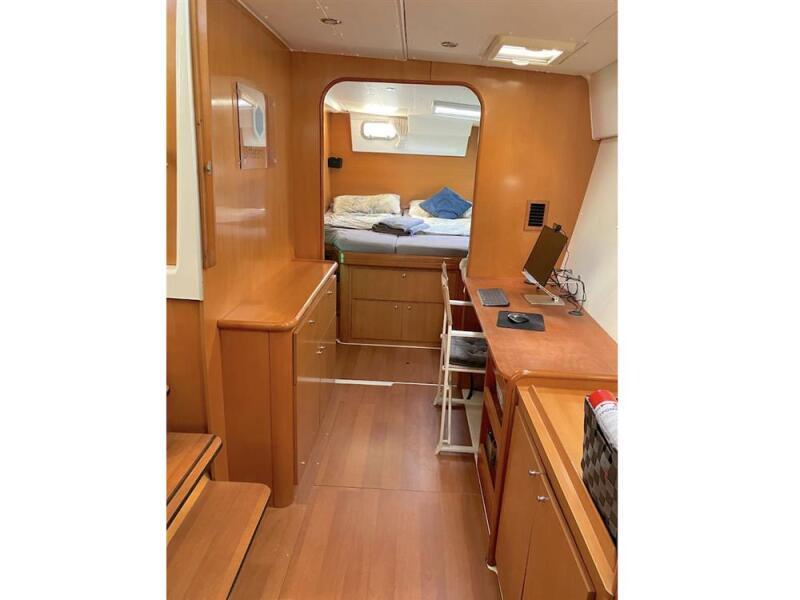 Lagoon 420 - Image 42