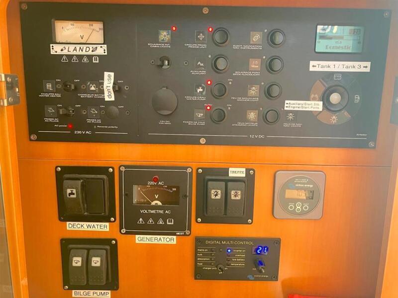 Lagoon 420 - Image 55