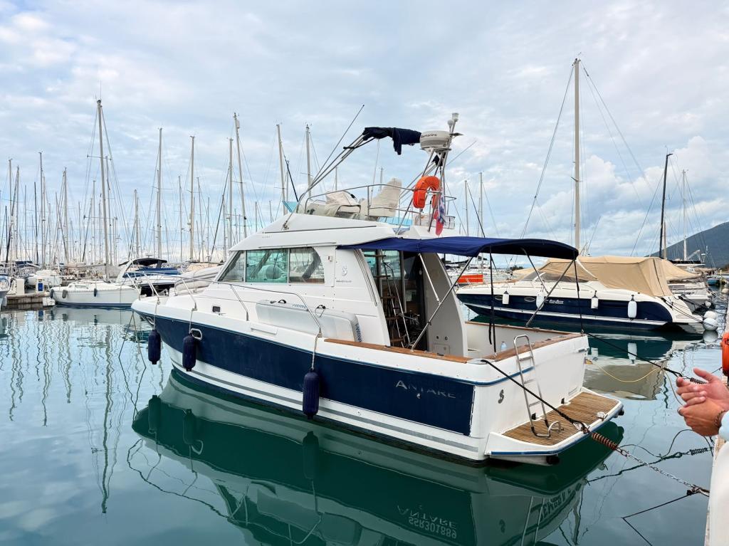 Beneteau Antares 10.80 Anniversary - Image 1