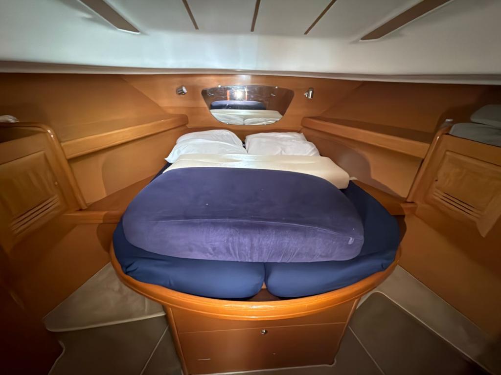 Beneteau Antares 10.80 Anniversary - Image 27