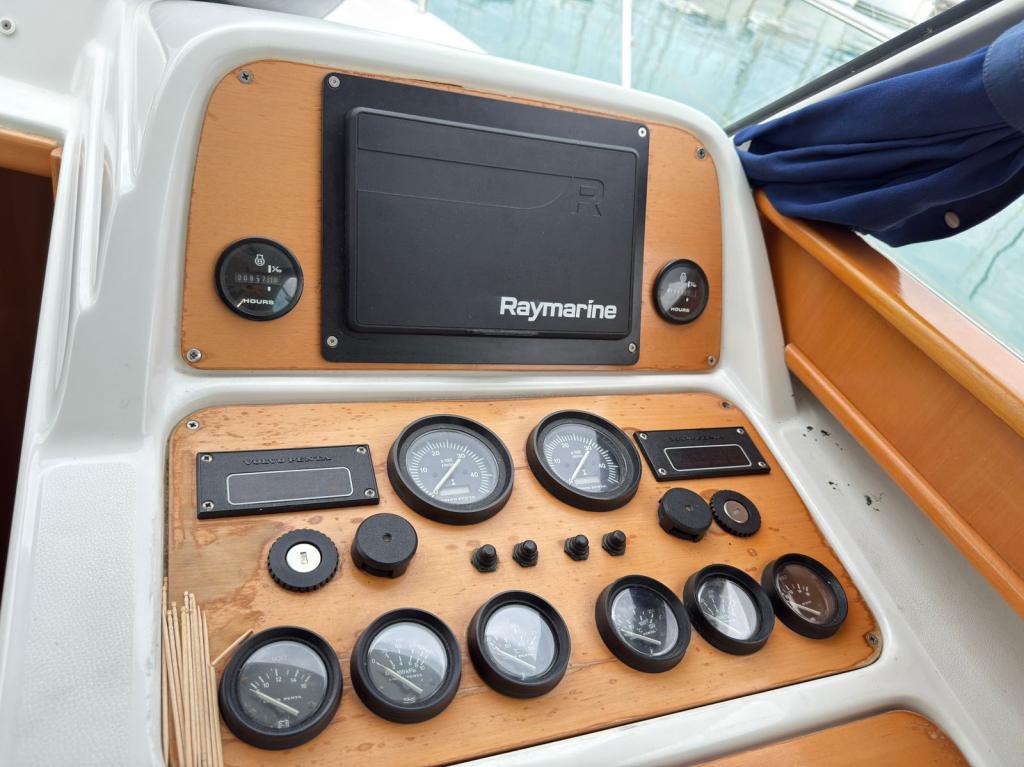 Beneteau Antares 10.80 Anniversary - Image 15