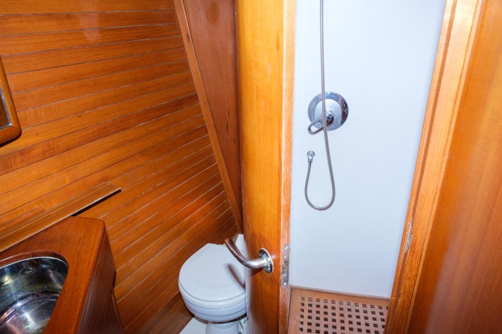 North Wind 58 - Image 39