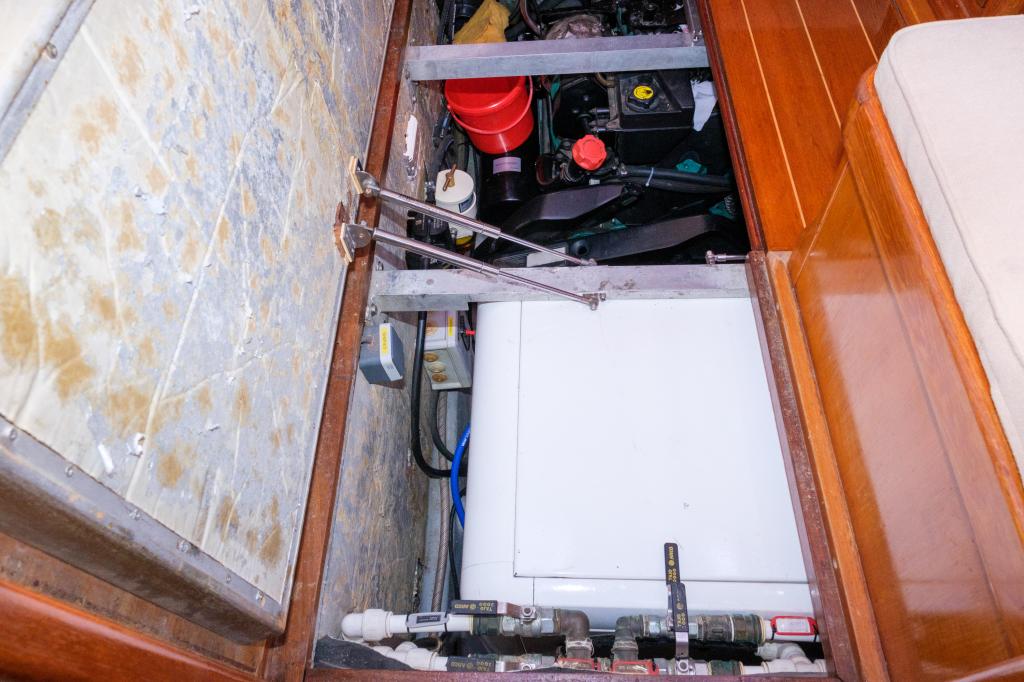 North Wind 58 - Image 40