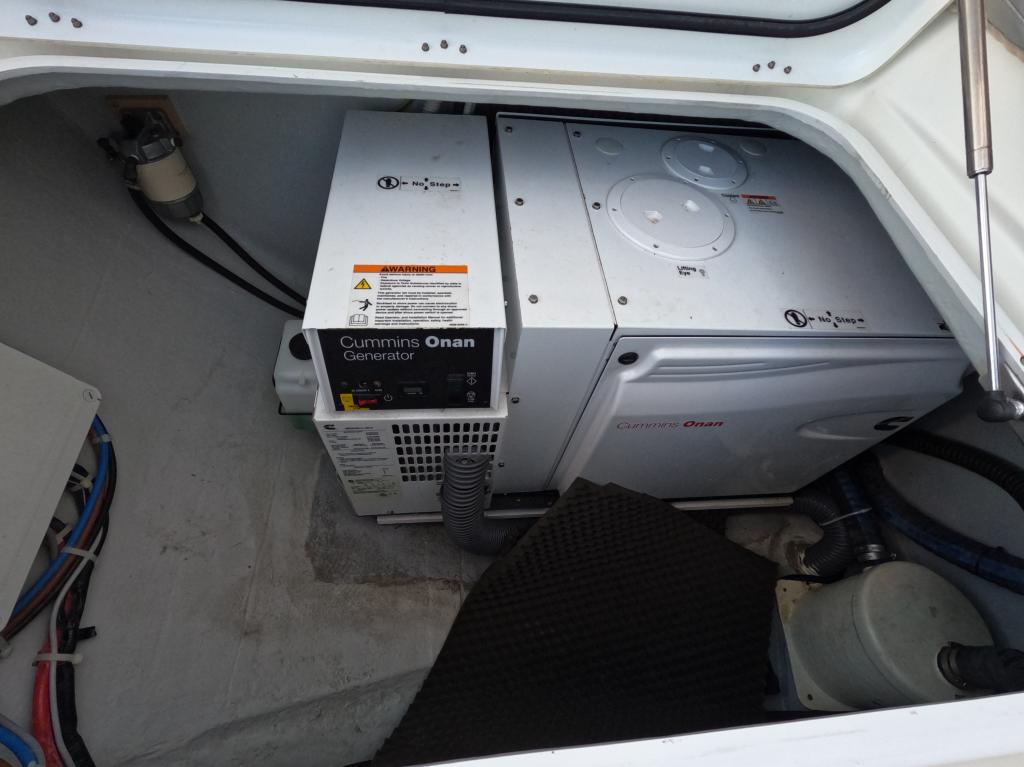 Lagoon 450f - Image 50