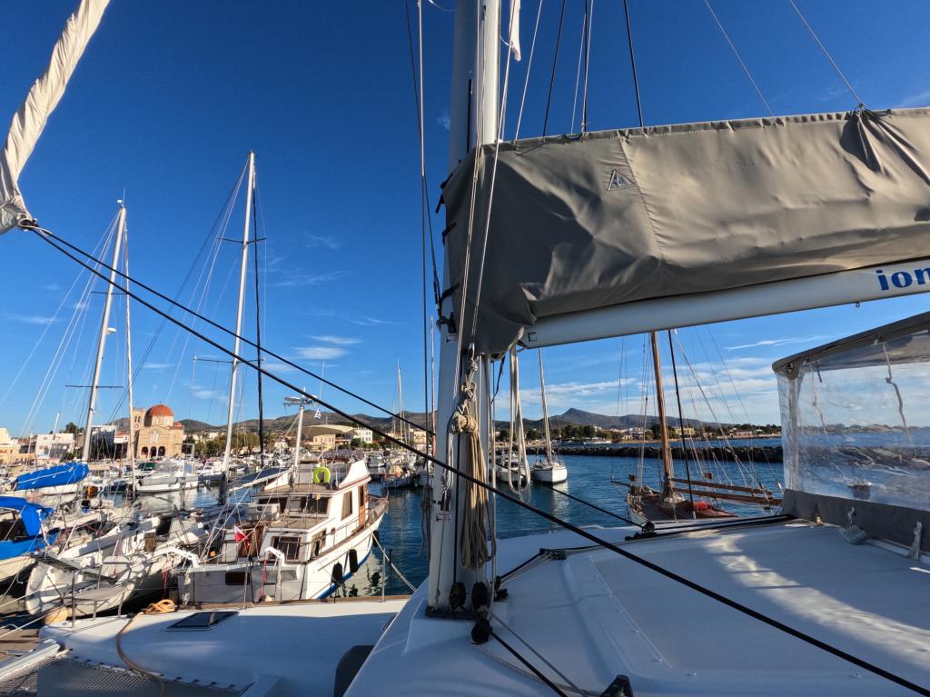 Lagoon 450f - Image 2