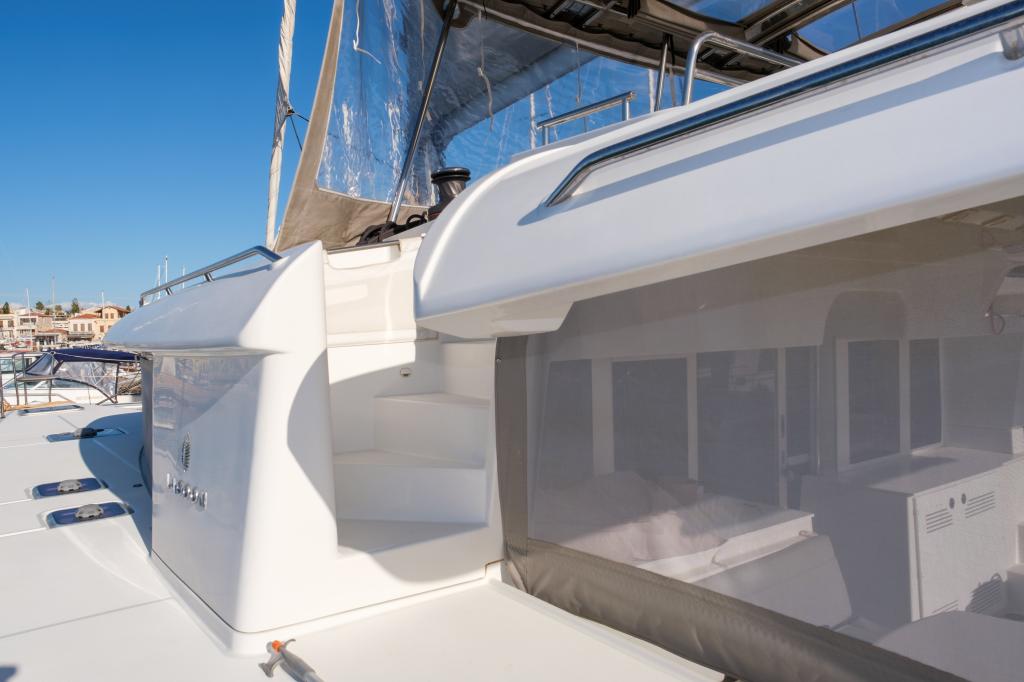Lagoon 450f - Image 14