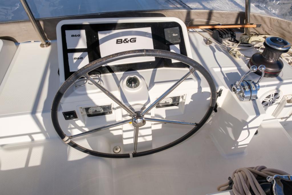 Lagoon 450f - Image 4
