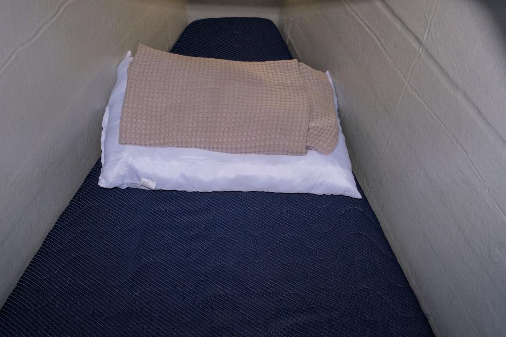 Lagoon 450f - Image 46